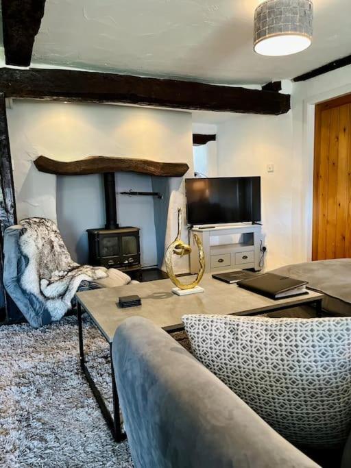 The Old Post Office, Cosy Grade II Listed 2 Bed Apartment Windermere Exterior foto